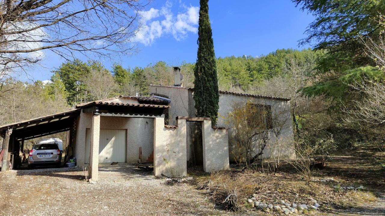 Chambre Dans Villa Le Chaffaut-Saint-Jurson ภายนอก รูปภาพ
